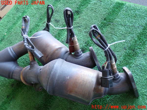 2UPJ-38002661]ポルシェ・カイエン(9PABFD)触媒1 中古_m0003.jpg