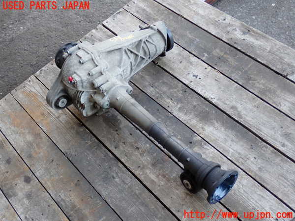 2UPJ-38004350]ポルシェ・カイエン(9PABFD)フロントデフ 中古_m0003.jpg