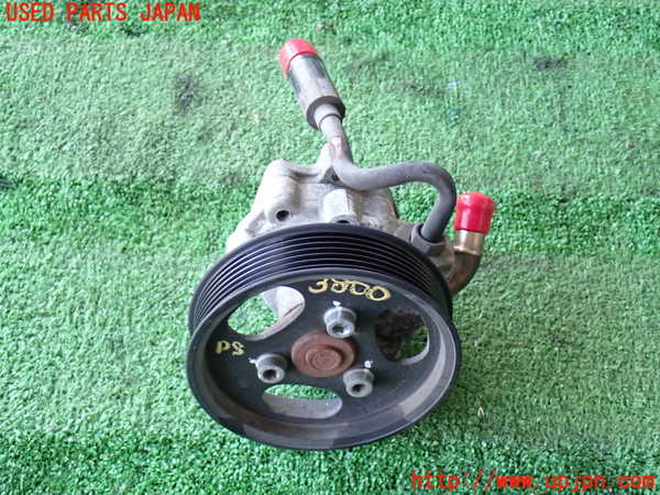 2UPJ-38004250]ポルシェ・カイエン(9PABFD)パワステポンプ 中古_m0001.jpg