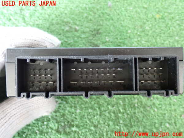 2UPJ-38006149]ポルシェ・カイエン(9PABFD)コンピューター4 中古_m0002.jpg