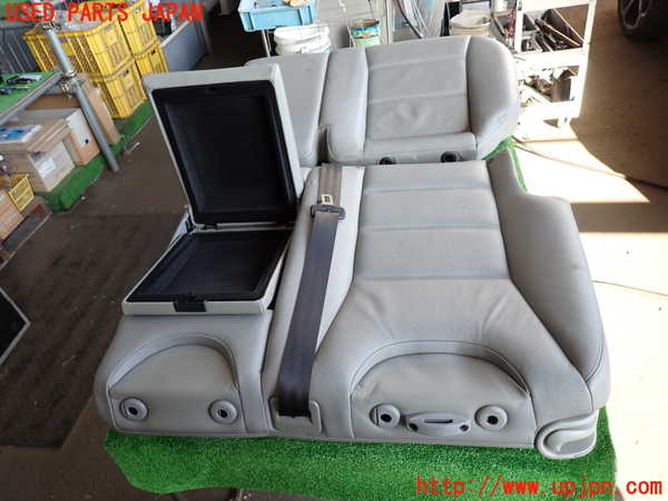 2UPJ-38007405]ポルシェ・カイエン(9PABFD)右リアシート 中古_m0002.jpg