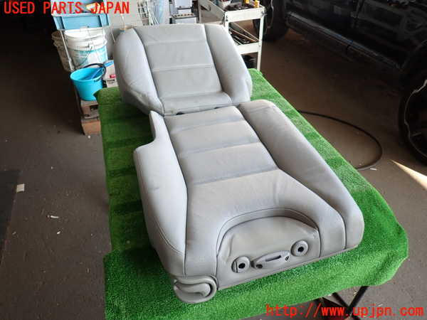 2UPJ-38007435]ポルシェ・カイエン(9PABFD)左リアシート 中古_m0002.jpg