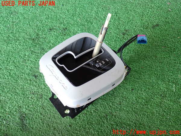 2UPJ-38007555]ポルシェ・カイエン(9PABFD)ATシフトレバー 中古_m0001.jpg