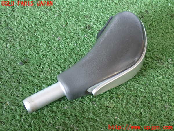 2UPJ-38007570]ポルシェ・カイエン(9PABFD)シフトノブ 中古_m0002.jpg