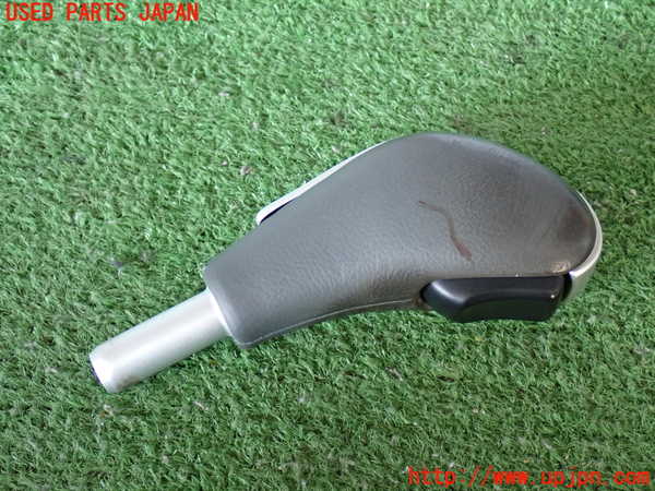 2UPJ-38007570]ポルシェ・カイエン(9PABFD)シフトノブ 中古_m0003.jpg