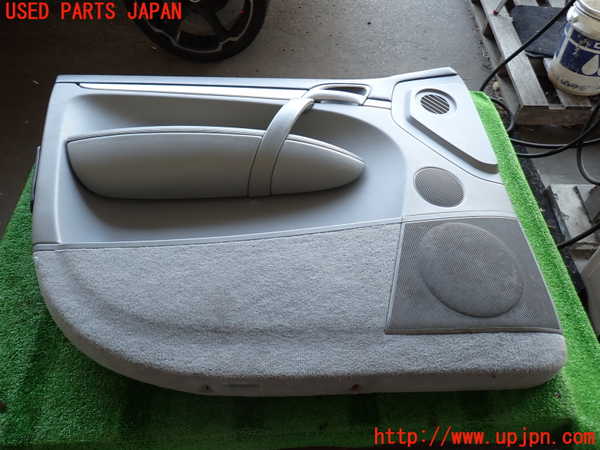 2UPJ-38001264]ポルシェ・カイエン(9PABFD)左前ドア内張り 中古_m0001.jpg