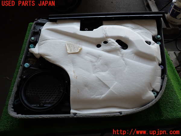 2UPJ-38001264]ポルシェ・カイエン(9PABFD)左前ドア内張り 中古_m0005.jpg