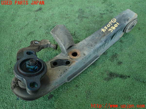 2UPJ-38015176]グロリア ワゴン(WY30)右フロントロアアーム1 中古_m0001.jpg