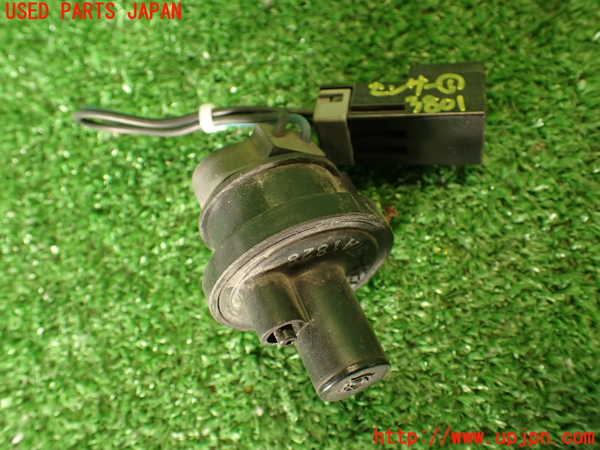 2UPJ-38016381]グロリア ワゴン(WY30)センサー1 中古_m0001.jpg