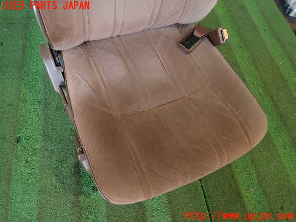 2UPJ-38017035]グロリア ワゴン(WY30)運転席シート 中古_m0002.jpg