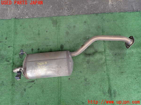 2UPJ-38032671]WR-V(DG5)リアマフラー1 中古_m0001.jpg