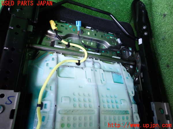 2UPJ-38037035]WR-V(DG5)運転席シート 中古_m0005.jpg