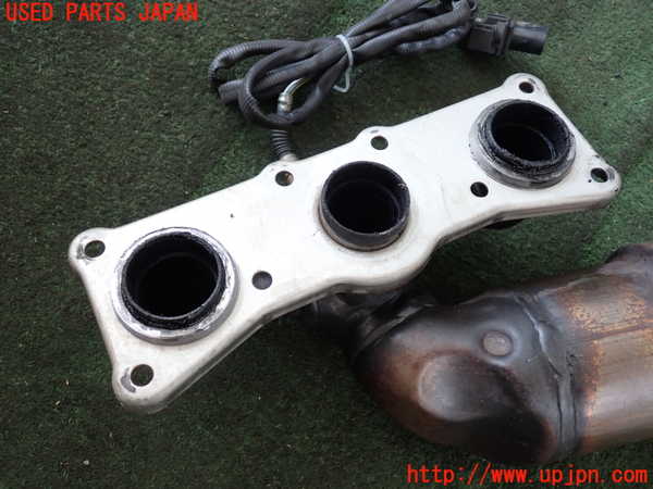 2UPJ-38042042]BMW 525i(NU25)エキマニ2 (触媒 マニバーター) 中古 (E60)_m0003.jpg