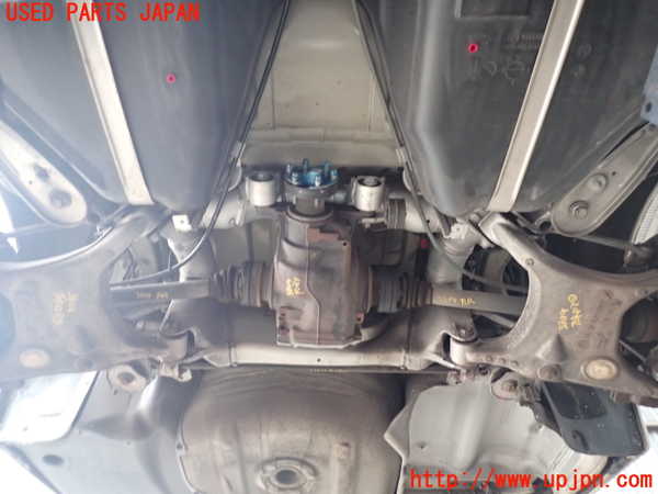 2UPJ-38045295]BMW 525i(NU25)リアメンバー 中古 (E60)_m0002.jpg