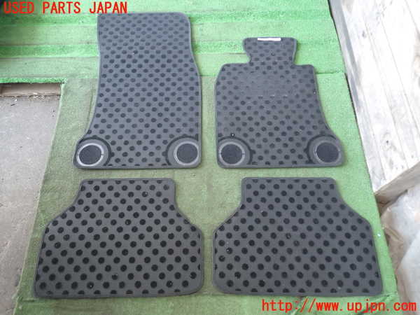 2UPJ-38047800]BMW 525i(NU25)フロアマット 中古 (E60)_m0002.jpg