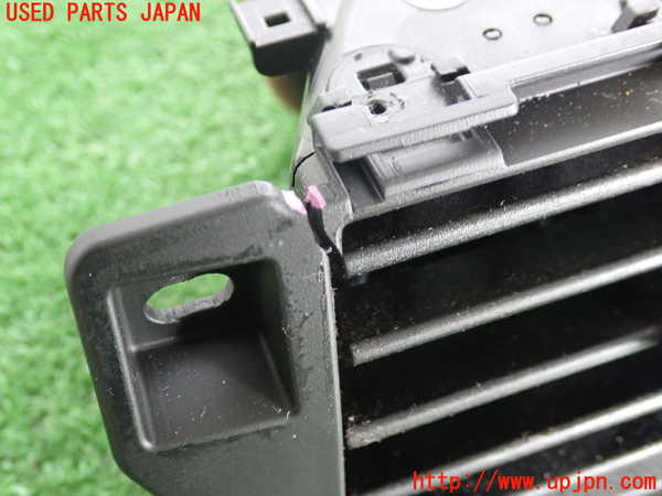 2UPJ-38047526]BMW 525i(NU25)エアコン吹き出し口1 (真中) 中古 (E60)_m0003.jpg