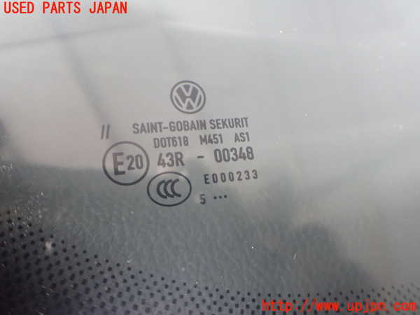 2UPJ-38051195]VW ゴルフ GTI(1KAXX)フロントガラス 中古 SAINT-GOBAIN SEKURIT M451 43R-00348_m0004.jpg