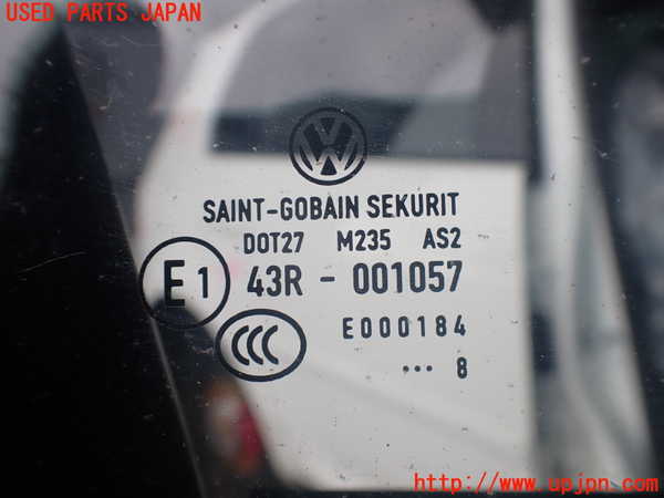 2UPJ-38051230]VW ゴルフ GTI(1KAXX)右前ドア 中古 SAINT-GOBAIN SEKURIT M235 43R-001057_m0003.jpg