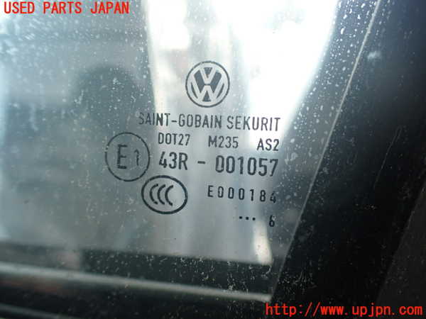 2UPJ-38051260]VW ゴルフ GTI(1KAXX)左前ドア ジャンク SAINT-GOBAIN SEKURIT M235 43R-001057_m0004.jpg