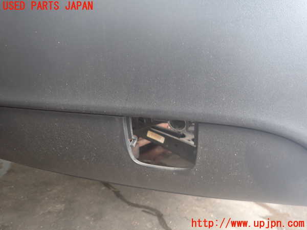 2UPJ-38051610]VW ゴルフ GTI(1KAXX)リアバンパー 中古_m0003.jpg