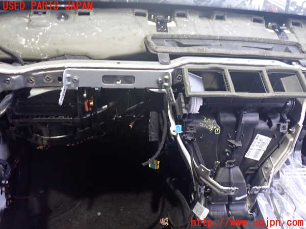 2UPJ-38056081]VW ゴルフ GTI(1KAXX)エバポレーター1 中古_m0001.jpg