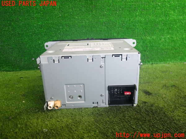 2UPJ-38056480]VW ゴルフ GTI(1KAXX)CDプレーヤー 中古_m0002.jpg