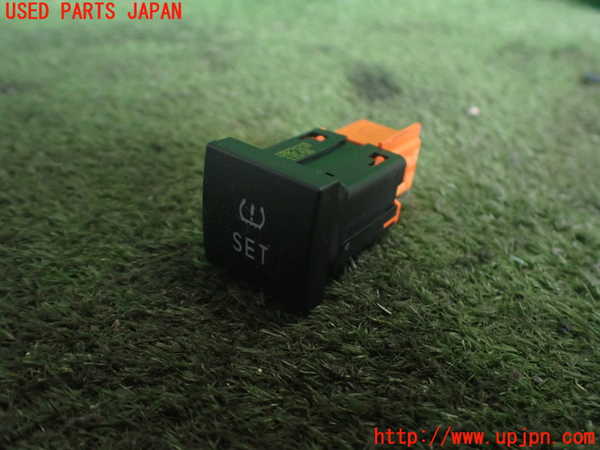 2UPJ-38056307]VW ゴルフ GTI(1KAXX)スイッチ2(タイヤ空気圧) 中古_m0001.jpg
