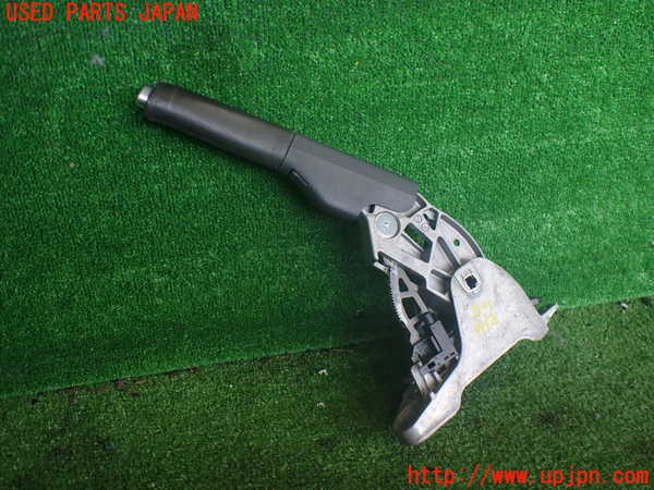 2UPJ-38057550]VW ゴルフ GTI(1KAXX)サイドブレーキレバー 中古_m0001.jpg