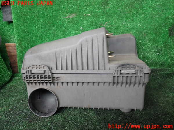 1UPJ-38062560]パジェロ(V75W)エアクリーナーボックス 中古_m0001.jpg