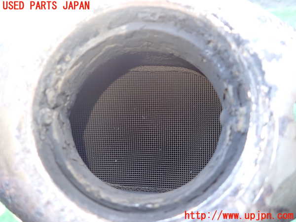1UPJ-38062661]パジェロ(V75W)触媒1 中古_m0004.jpg