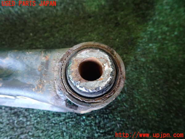 1UPJ-38065200]パジェロ(V75W)右リアロアアーム1 中古_m0002.jpg
