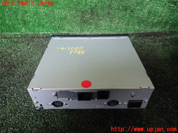 1UPJ-38066480]パジェロ(V75W)CDプレーヤー 中古_m0002.jpg