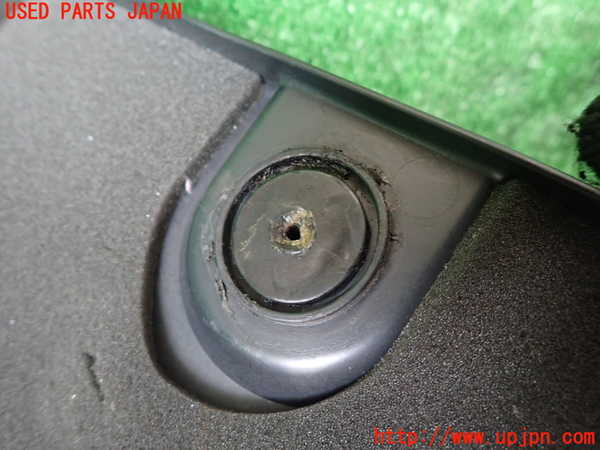 1UPJ-38067805]パジェロ(V75W)車載工具 中古_m0003.jpg