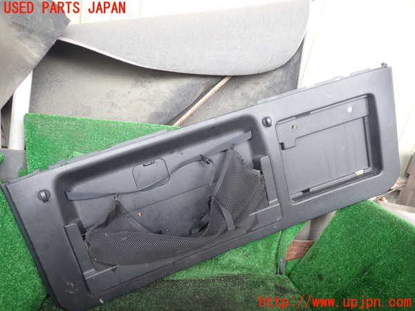 1UPJ-38061578]パジェロ(V75W)バックドア内張り 中古_m0001.jpg
