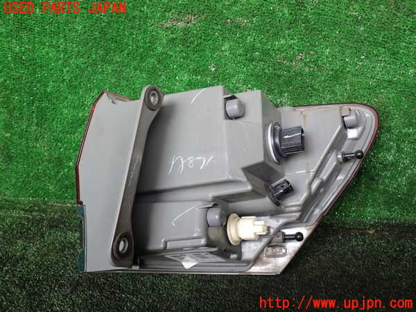 1UPJ-38071536]ジープ・グランドチェロキー(WK36TA)左テールランプ 中古_m0003.jpg