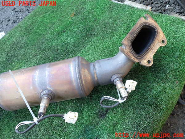 1UPJ-38072661]ジープ・グランドチェロキー(WK36TA)触媒1 (右側) 中古_m0003.jpg
