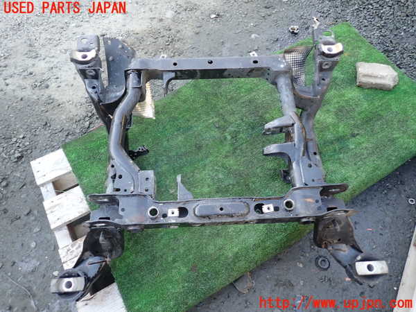 5UPJ-38075285]ジープ・グランドチェロキー(WK36TA)フロントメンバー 中古_m0004.jpg