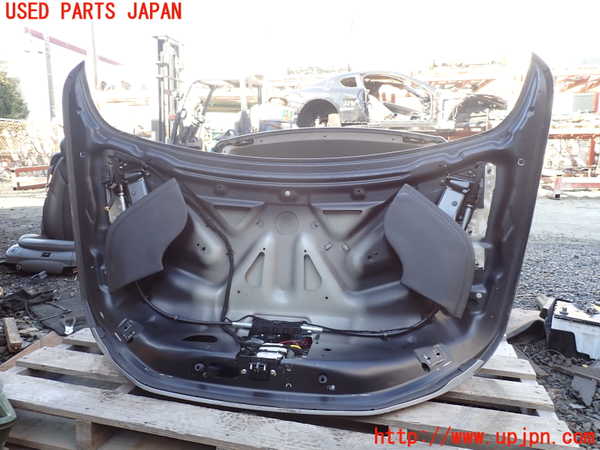 1UPJ-38111500]ベンツ SL350(230467)(R230)トランク 中古_m0004.jpg