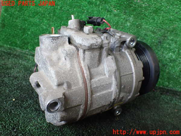 1UPJ-38116025]ベンツ SL350(230467)(R230)エアコンコンプレッサー 中古_m0002.jpg