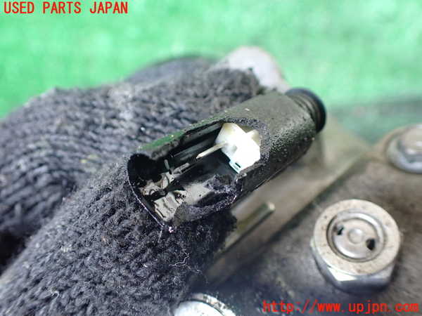 1UPJ-38116025]ベンツ SL350(230467)(R230)エアコンコンプレッサー 中古_m0004.jpg