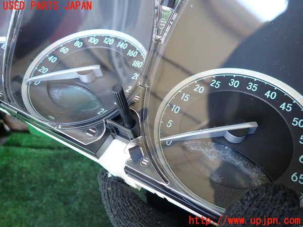 1UPJ-38116170]ベンツ SL350(230467)(R230)スピードメーター 中古_m0002.jpg