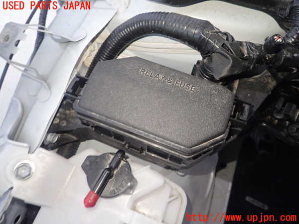 1UPJ-38136741]カローラ ツーリング(MZEA17W)ヒューズボックス1 中古_m0001.jpg