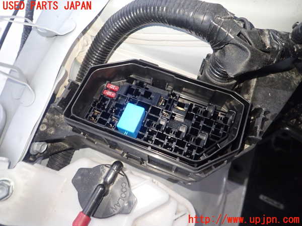 1UPJ-38136741]カローラ ツーリング(MZEA17W)ヒューズボックス1 中古_m0002.jpg