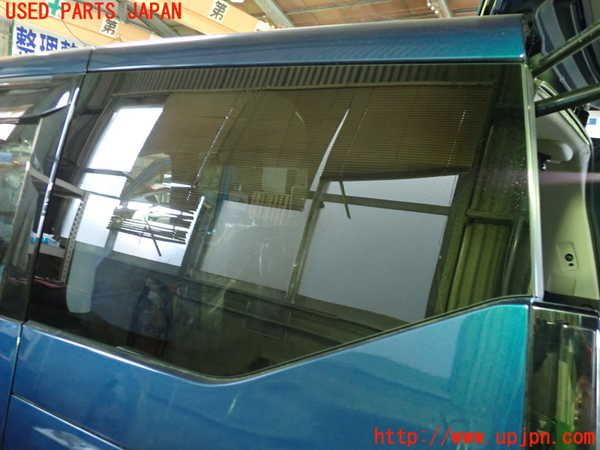 1UPJ-38141382]セレナ(FNC28)左クォーターガラス 中古(43R-007953 M2L3)_m0001.jpg