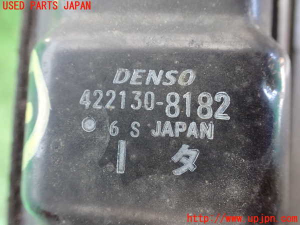 5UPJ-38162321]パジェロ(V45W)ラジエーター1 中古_m0005.jpg