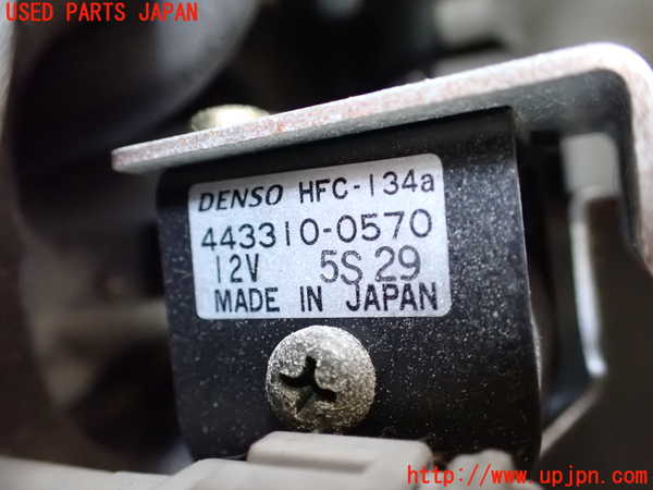 1UPJ-38166082]パジェロ(V45W)エバポレーター2 (リヤ) 中古_m0004.jpg