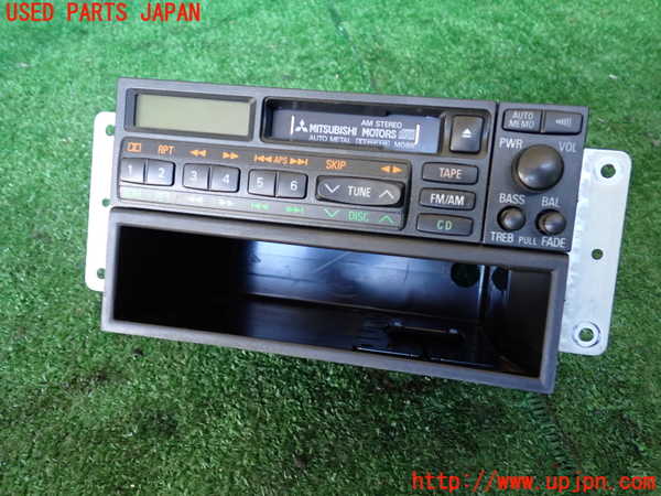 1UPJ-38166475]パジェロ(V45W)テープデッキ 中古_m0001.jpg