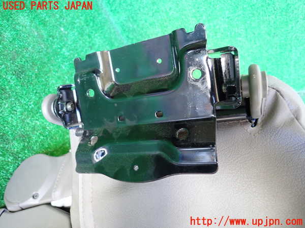 1UPJ-38167235]パジェロ(V45W)右3列目シート 中古_m0005.jpg