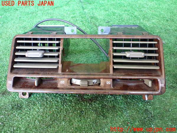 1UPJ-38167527]パジェロ(V45W)エアコン吹き出し口2 (真中) 中古_m0001.jpg