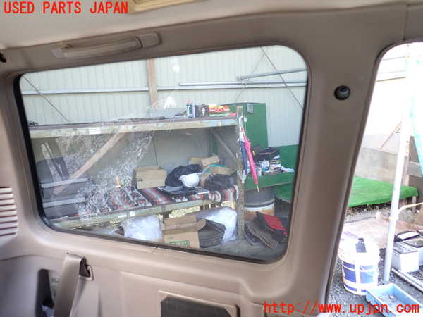 1UPJ-38167680]パジェロ(V45W)左リアピラートリム 中古_m0002.jpg